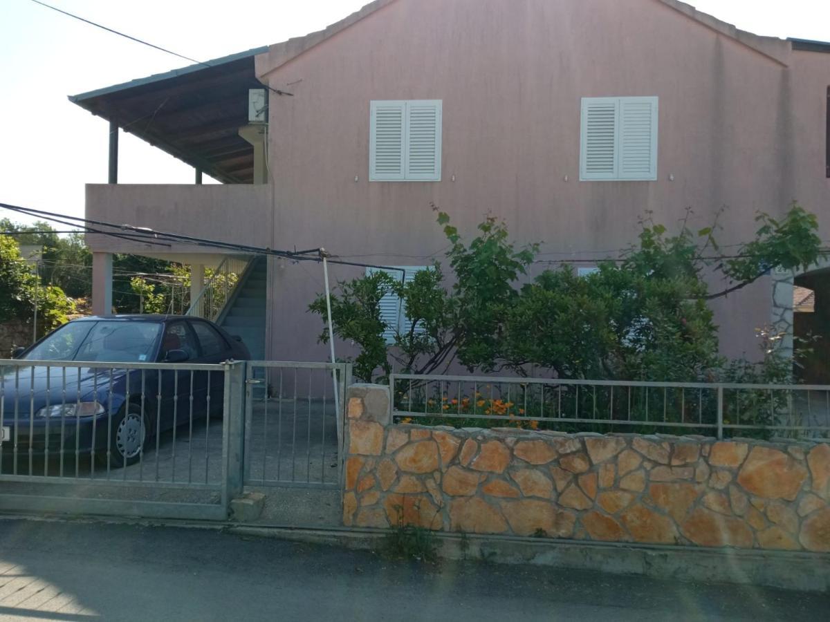 Guesthouse Eljuga Family Stari Grad  Exterior photo