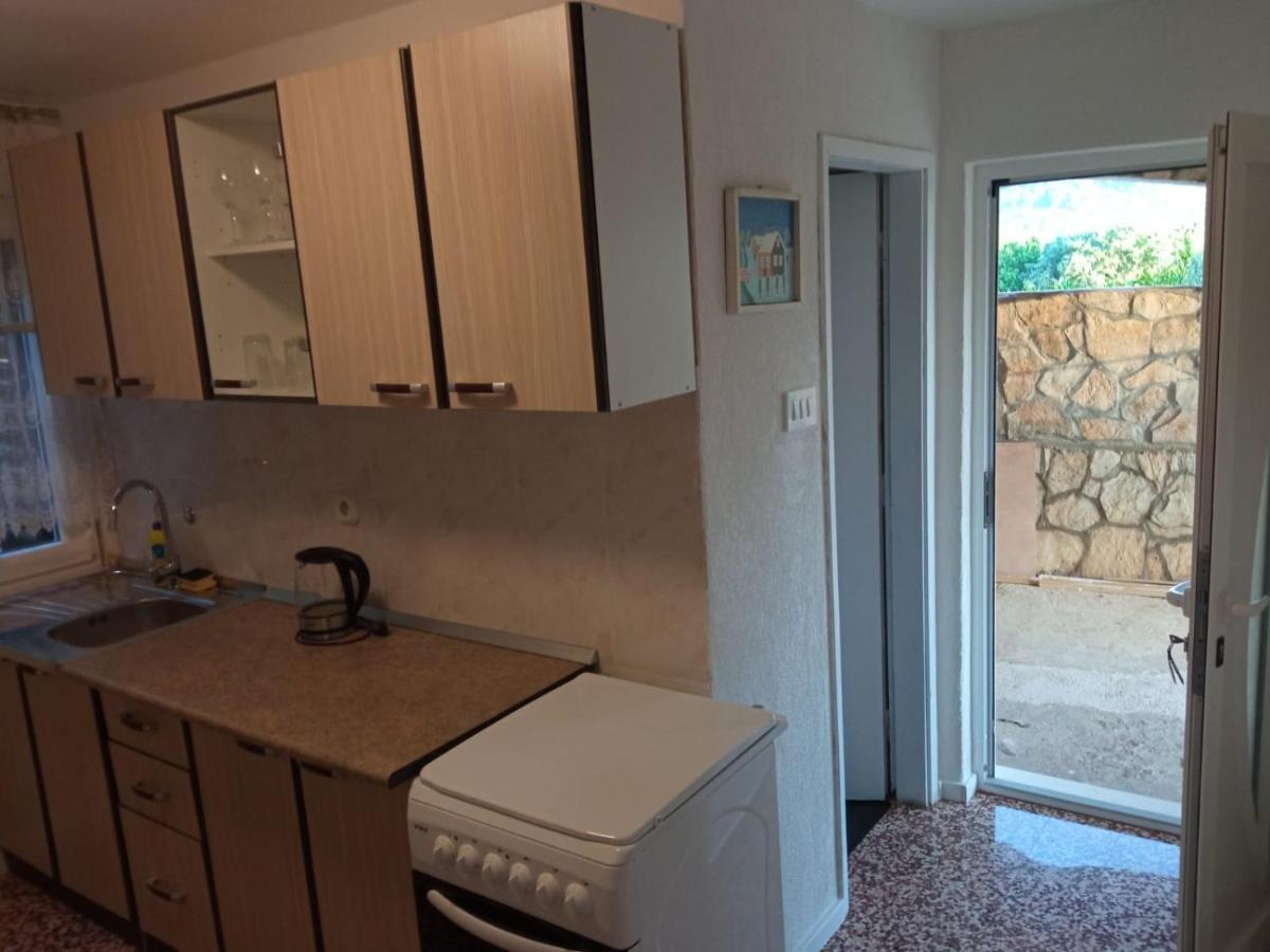 Guesthouse Eljuga Family Stari Grad  Exterior photo