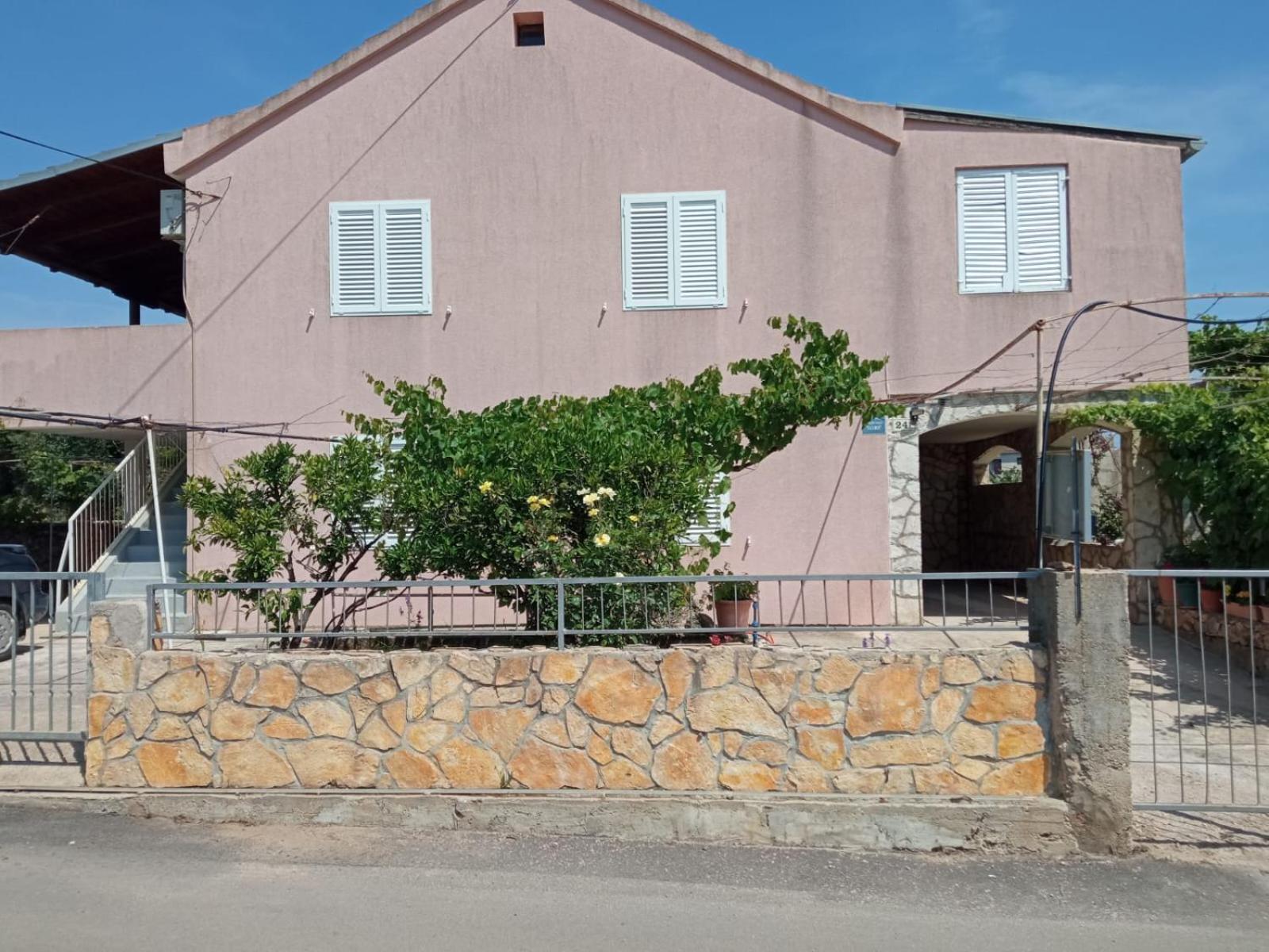 Guesthouse Eljuga Family Stari Grad  Exterior photo