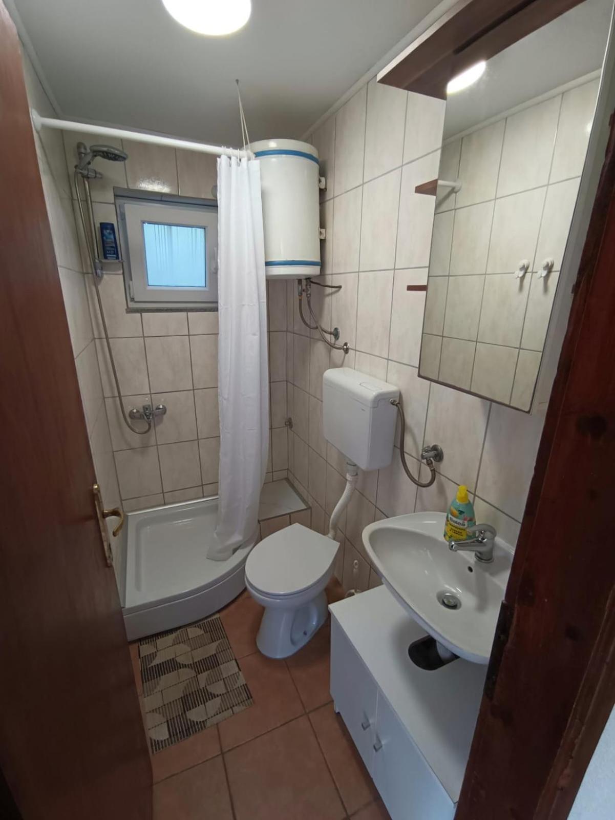 Guesthouse Eljuga Family Stari Grad  Exterior photo